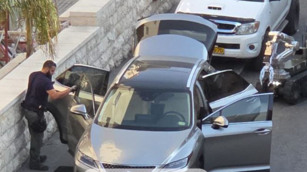 נרצח ושלושה פצועים בפיגוע משולב בצומת הגוש