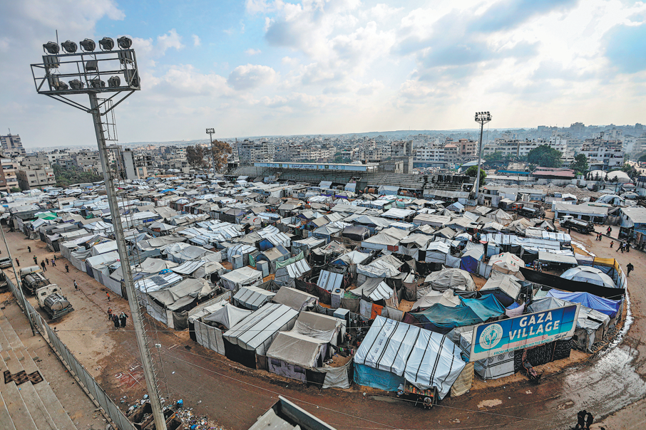 Egypt steps up Gaza peace diplomacy as Arab states push back on US draft