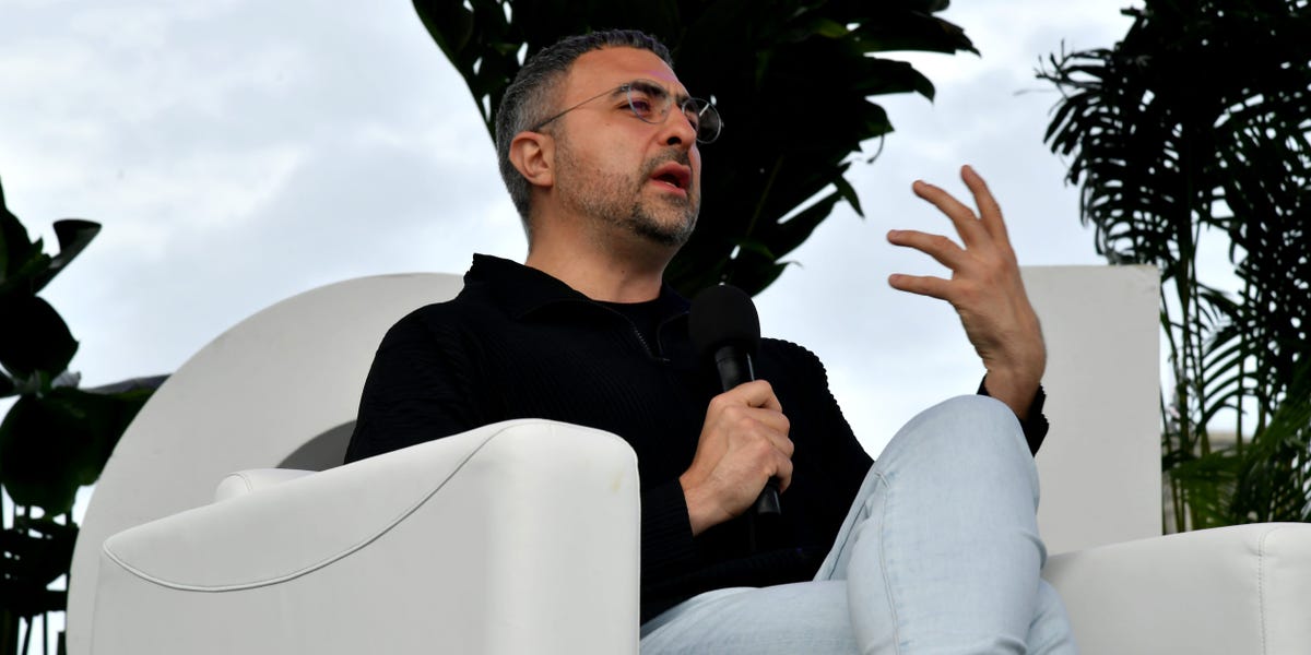 Microsoft AI CEO Calls Superintelligence an ‘Anti-Goal’