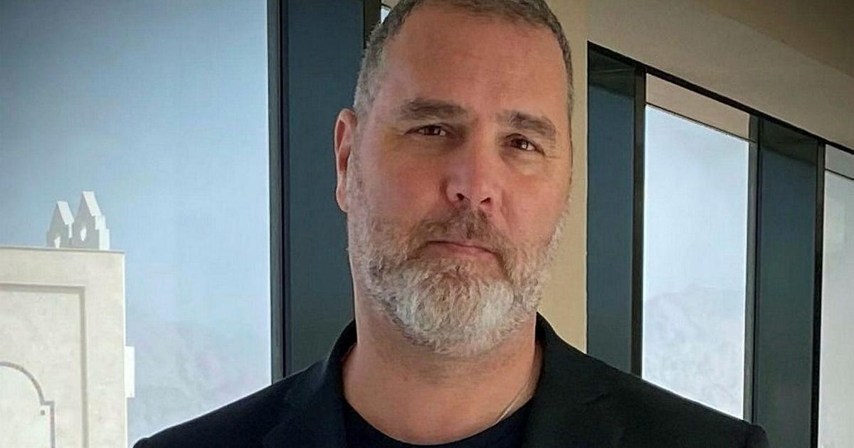 עורך עיתון מעריב נחקר בחשד לעבירות מין – משפט ופלילים