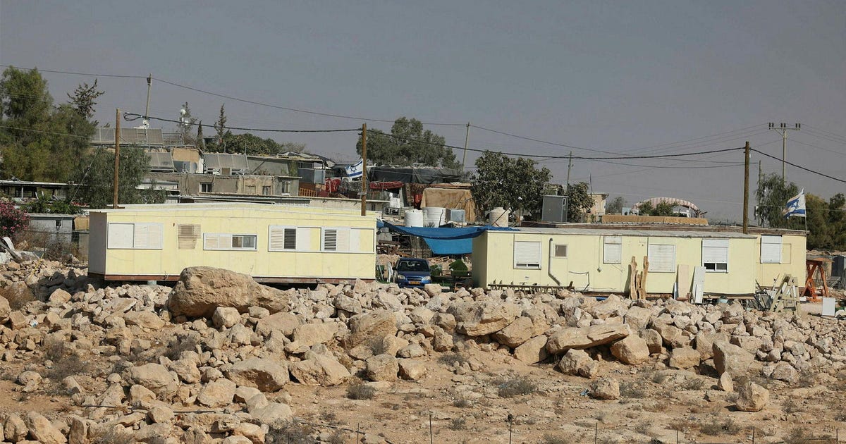 In rare move, IDF demolishing outpost in West Bank, officials give conflicting reasons – Haaretz In rare move, IDF demolishing outpost in West Bank, officials give conflicting reasons – Haaretz