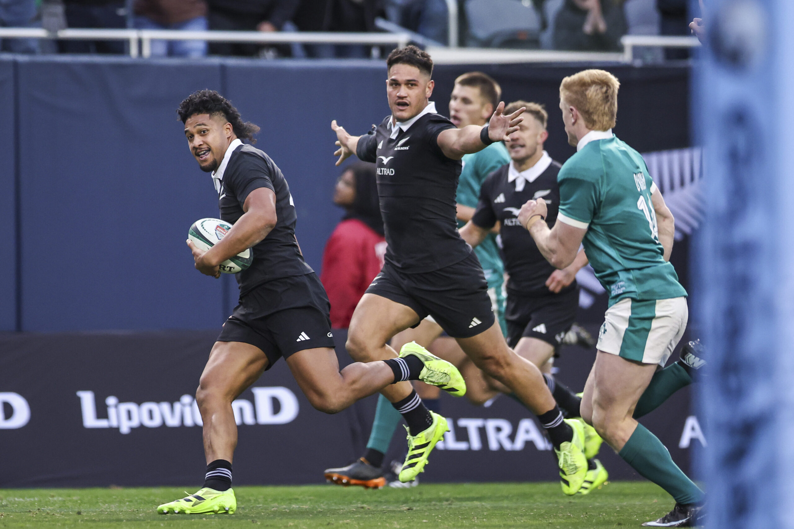 All Blacks weigh up midfield mix ahead of England Test » allblacks.com