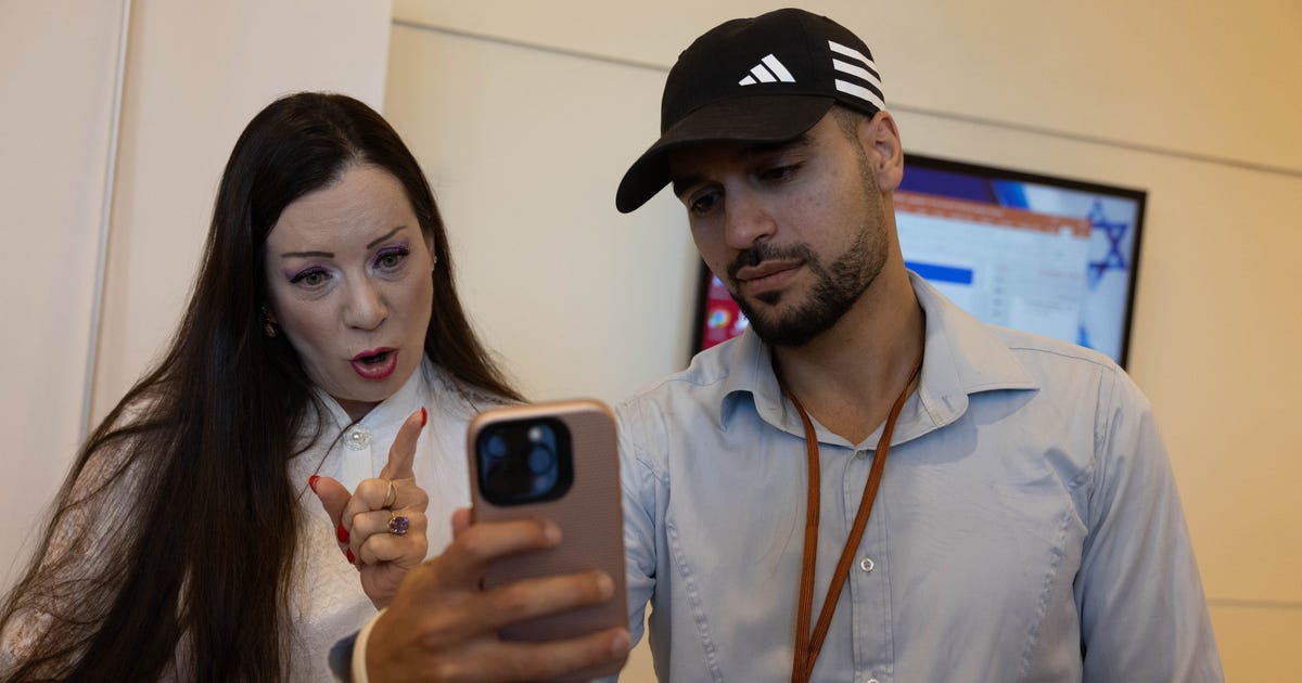 "לכי תלקקי לו קצת": שעה אחר שעה, כך נראה יום בכנסת – TheMarker