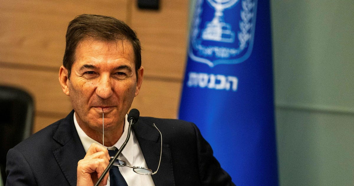 הקואליציה מאיצה את הדיונים על חוק הפטור מגיוס, אך חלק מחבריה צפויים להתנגד לו – פוליטי