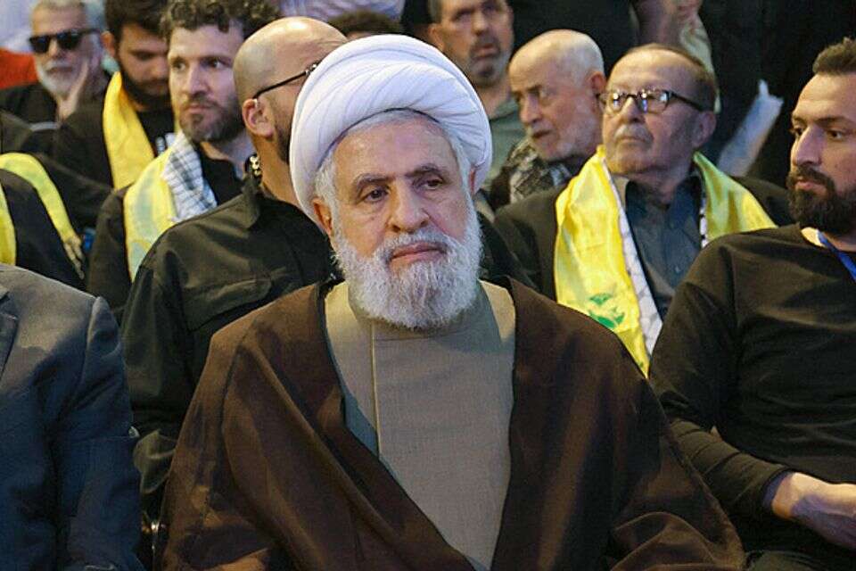 “השלכות מרחיקות לכת”: נעים קאסם התייחס לתקיפות בלבנון – ולמגעים להסכם “השלכות מרחיקות לכת”: נעים קאסם התייחס לתקיפות בלבנון – ולמגעים להסכם