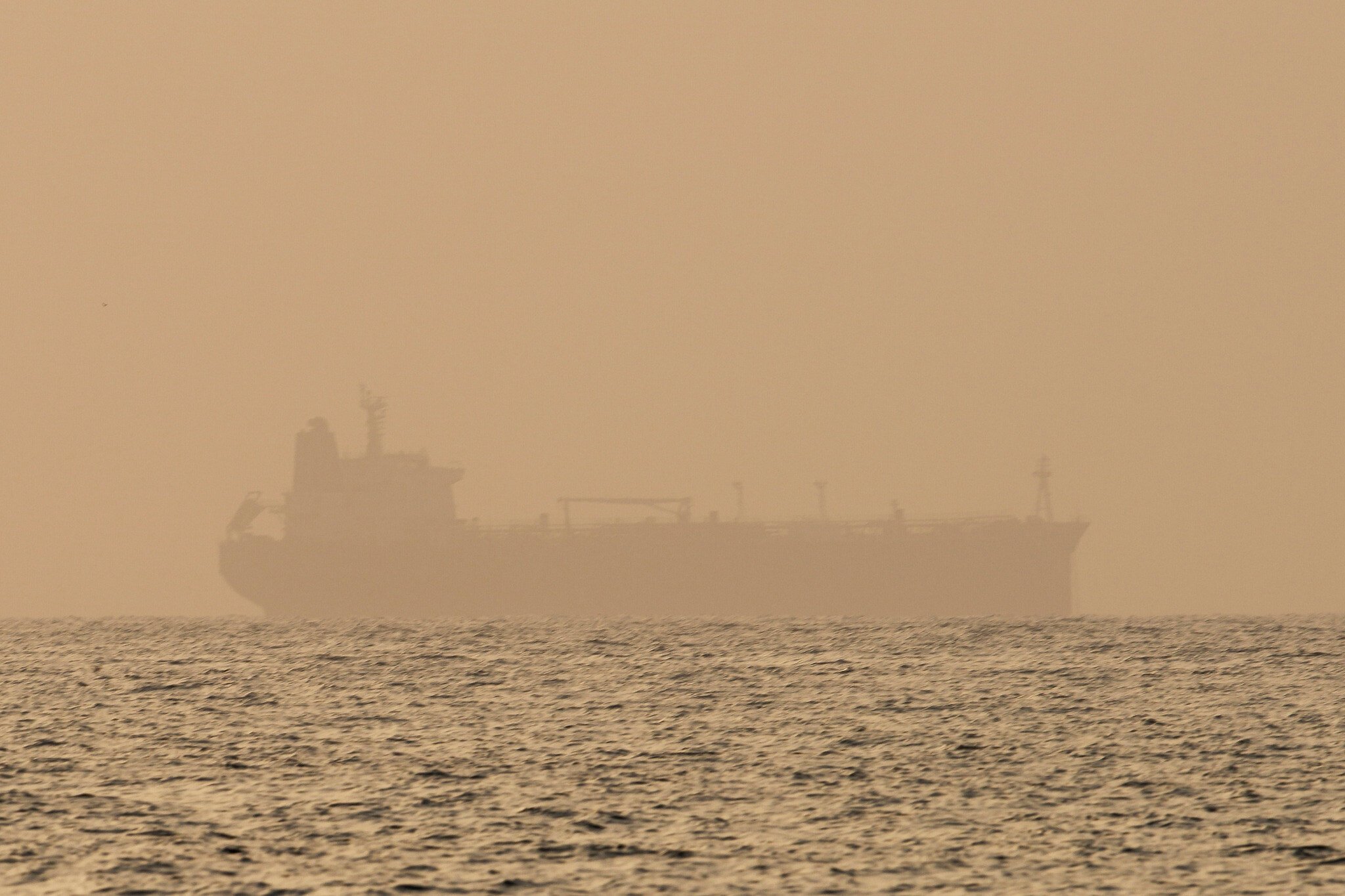 Iran’s Revolutionary Guards confirm seizing oil tanker sailing off UAE coast Iran’s Revolutionary Guards confirm seizing oil tanker sailing off UAE coast