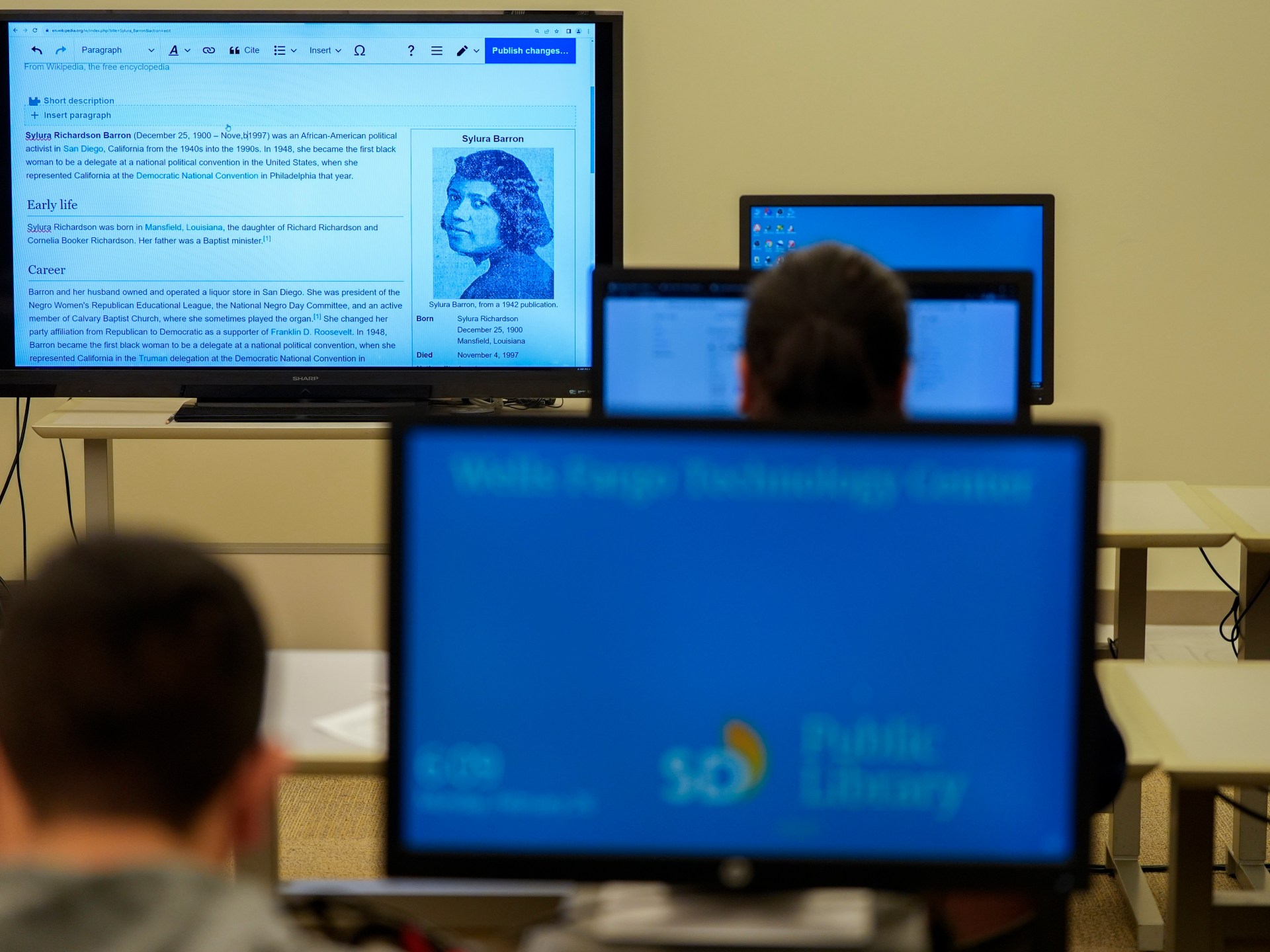 What’s Grokipedia, Musk’s AI-powered rival to Wikipedia? | Elon Musk News What’s Grokipedia, Musk’s AI-powered rival to Wikipedia? | Elon Musk News