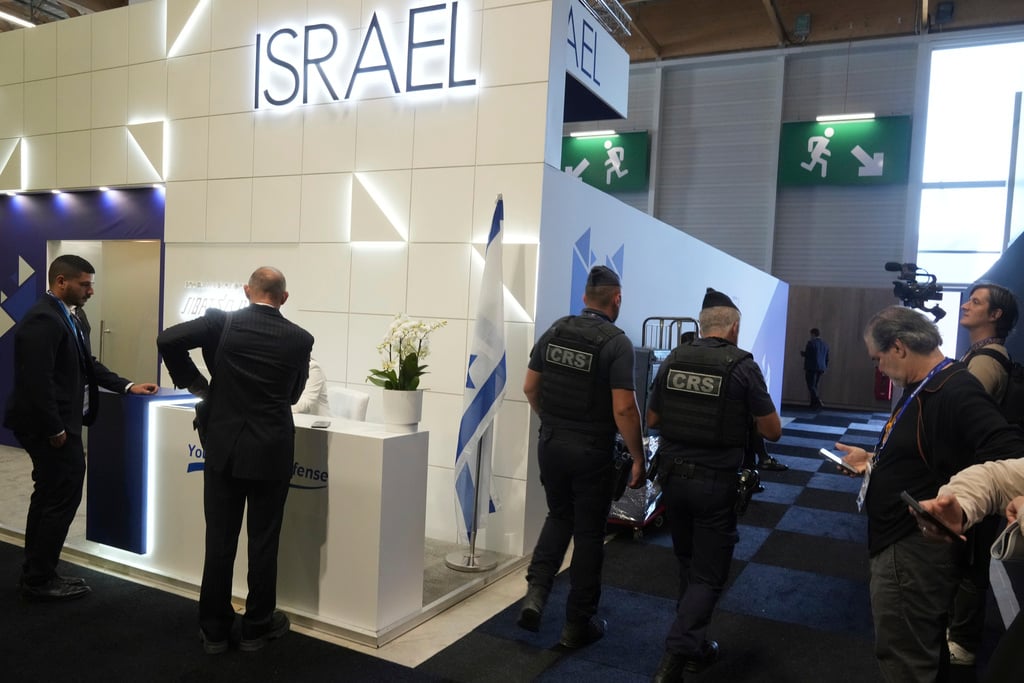 France to allow Israeli firms to take part in defense expo after reports ban was weighed