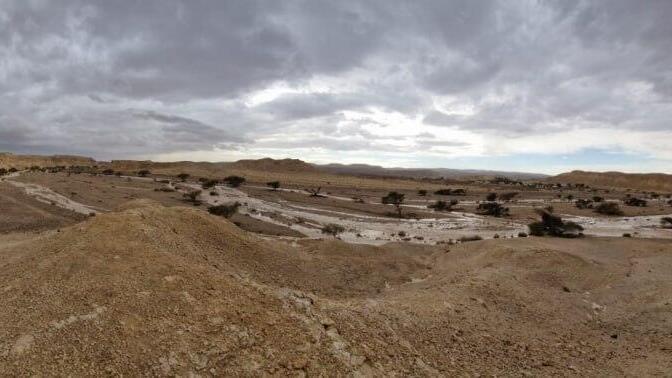 Israel sees unseasonably warm weekend ahead of rain, cooler weather