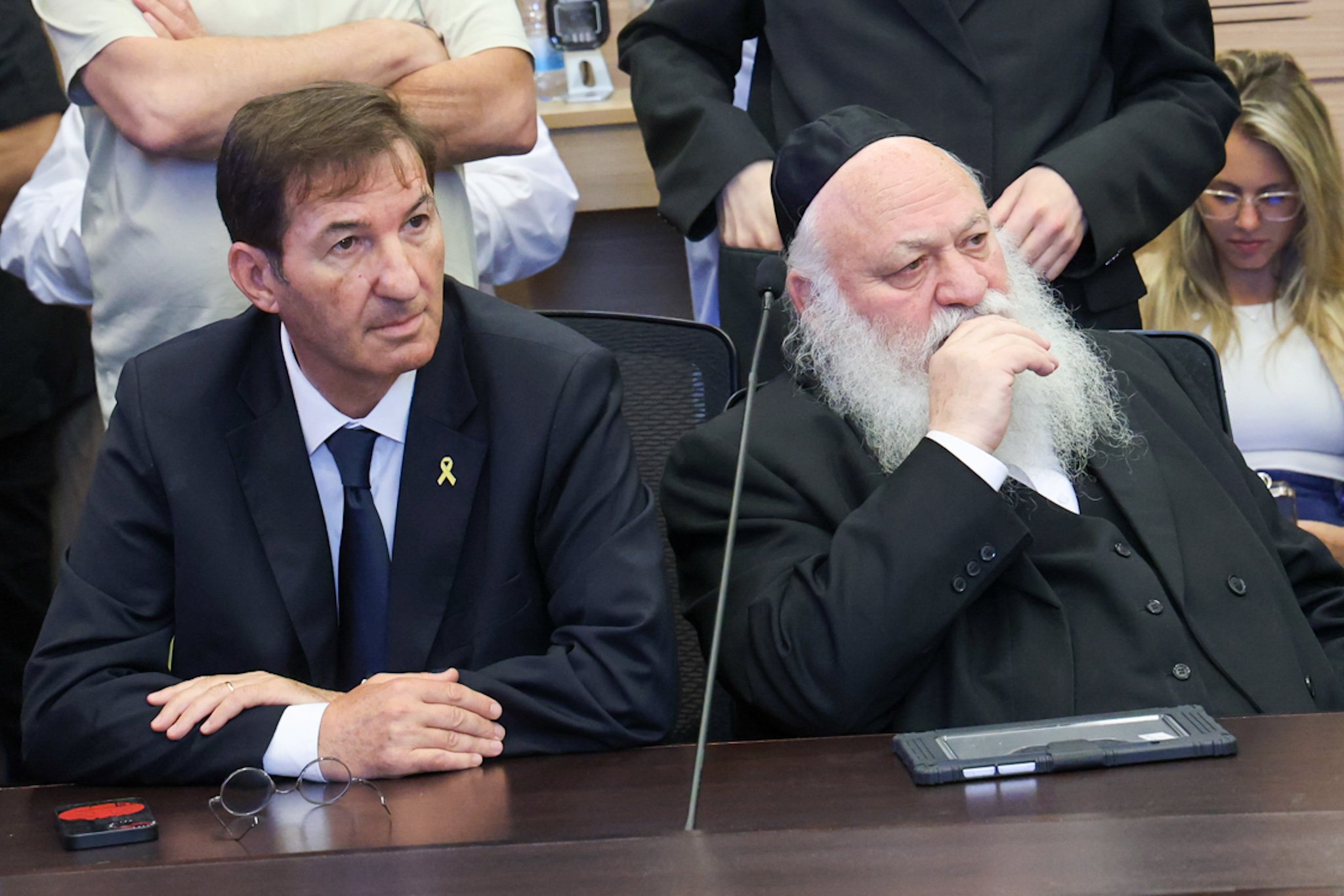 Bismuth presents bill exempting yeshiva students from IDF draft, loosening sanctions