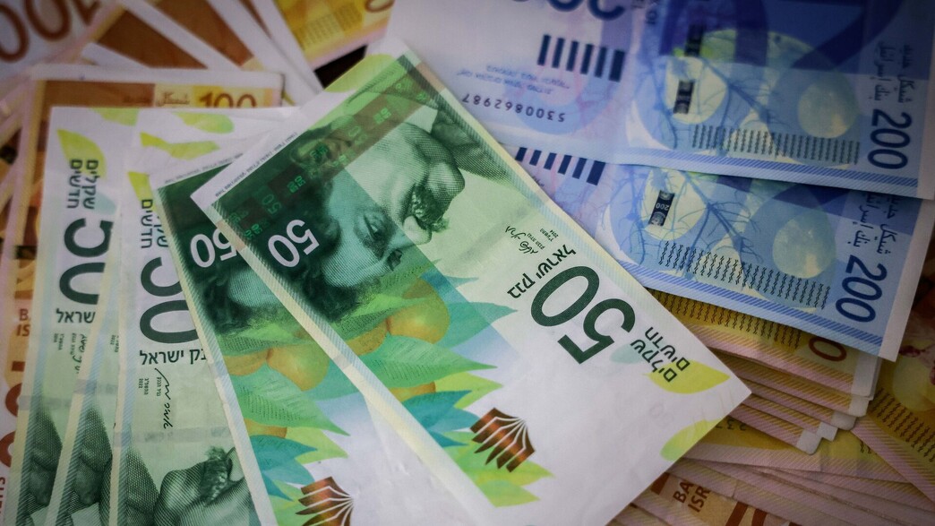 ״איזה אדם נורמטיבי מחזיק 300 אלף שקל במזומן?” ״איזה אדם נורמטיבי מחזיק 300 אלף שקל במזומן?”