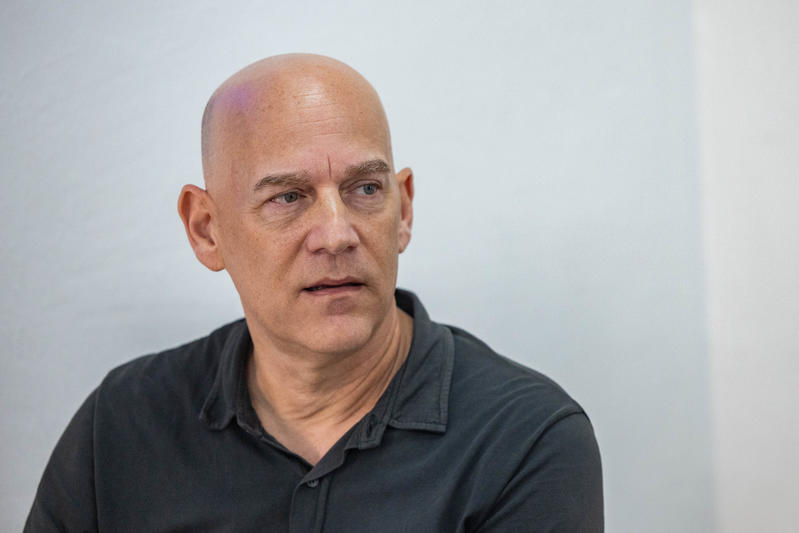 כוכב הפטריוטים דורש מגיא פלג: ”יושב זחוח באולפנים, תשעה את עצמך”