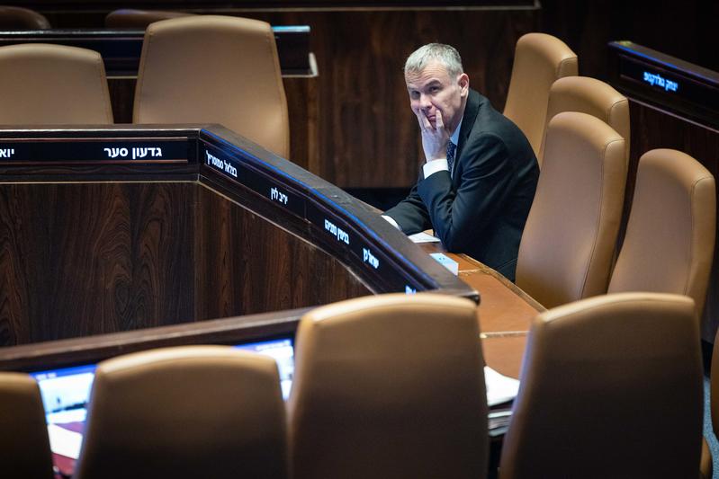 משבר מעמד בני הישיבות: הממשלה תמנה את יריב לוין לתפקיד שר במשרדים נוספים