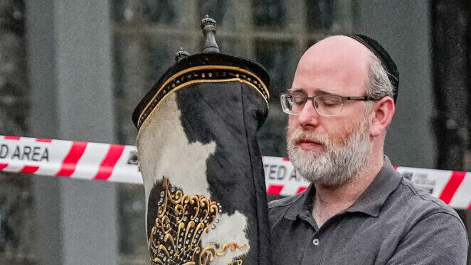 Australian Envoy Links Antisemitism to Israel Policy, Jewish Leaders Push Back Australian Envoy Links Antisemitism to Israel Policy, Jewish Leaders Push Back