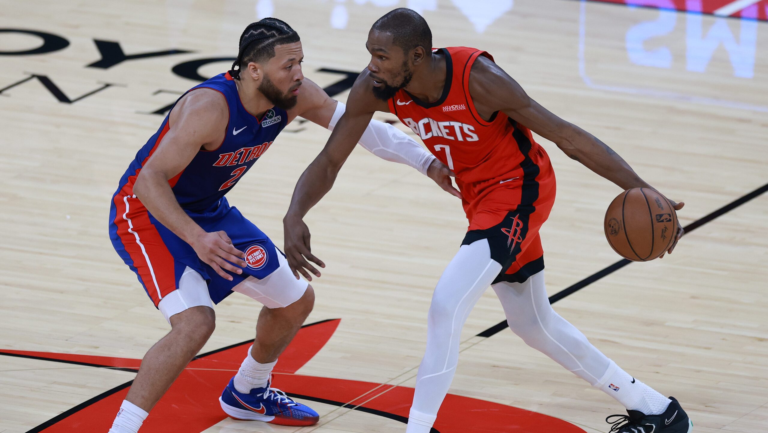 Kevin Durant Sounds Off on Pistons Star’s Nike Deal Kevin Durant Sounds Off on Pistons Star’s Nike Deal