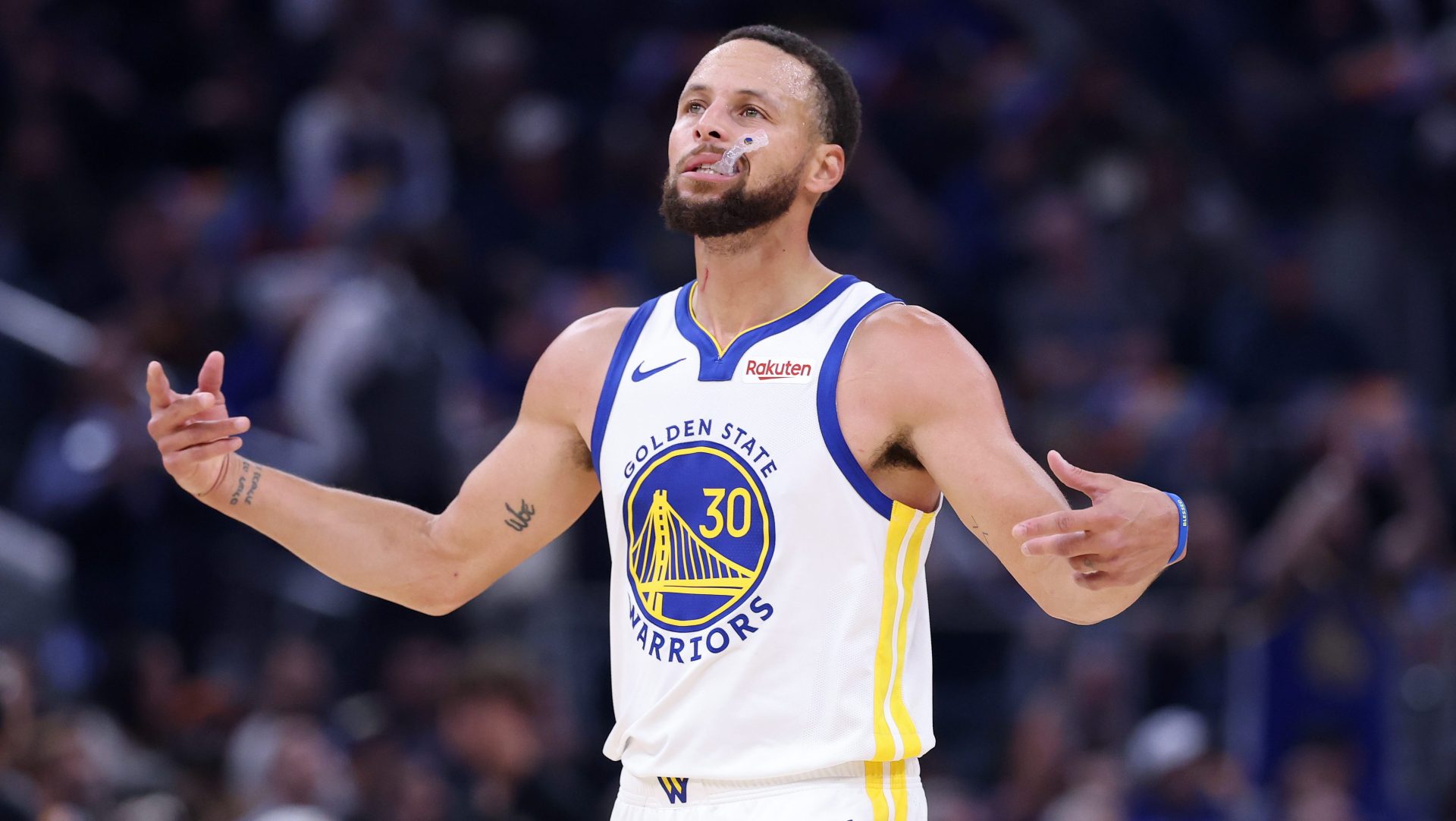 Warriors’ Steph Curry Just Did Something He’s Never Done Before Warriors’ Steph Curry Just Did Something He’s Never Done Before