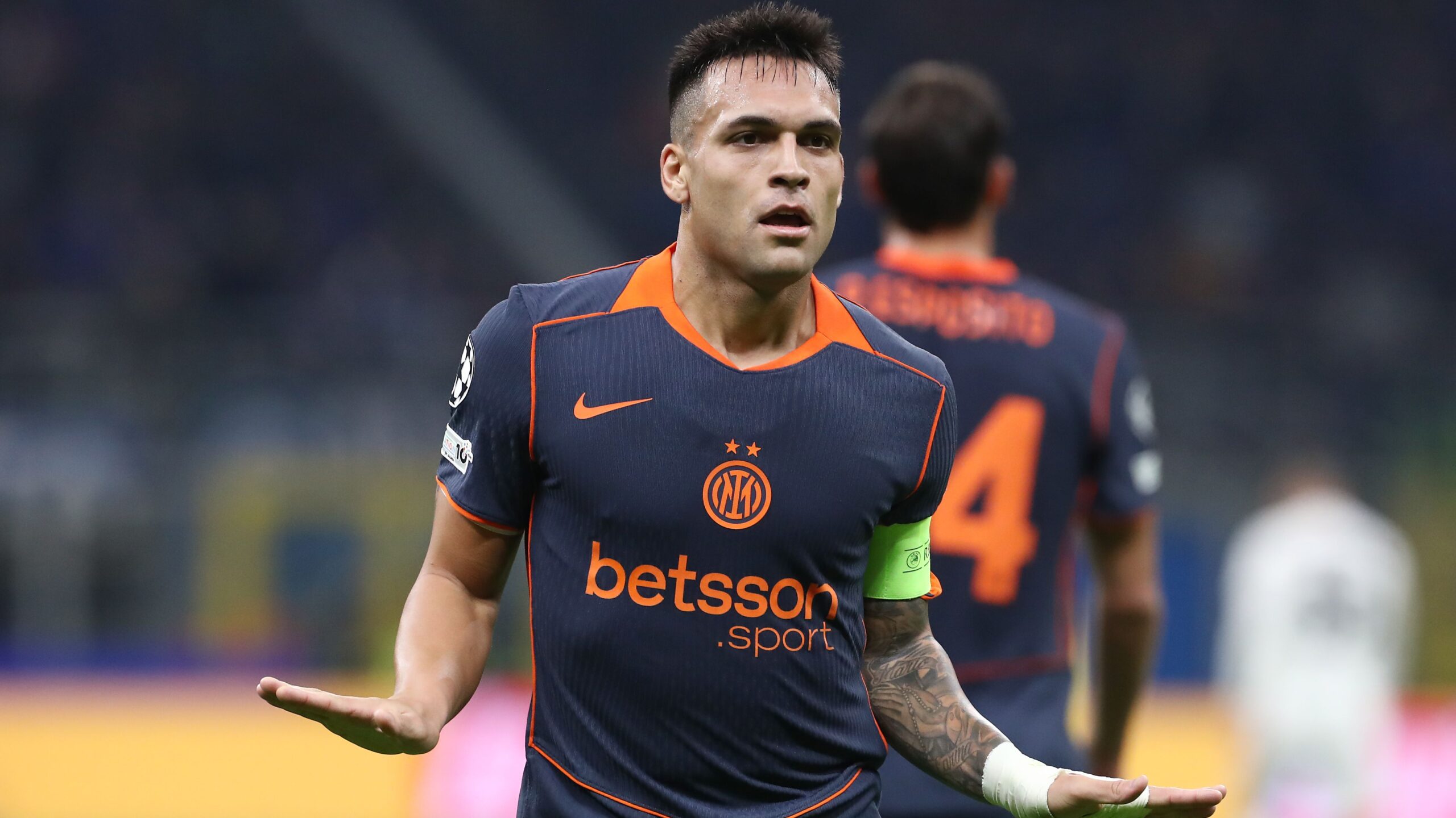 Inter ‘should have done better’ but Lautaro Martinez captures ‘the right spirit’ with passionate celebration, says Cristian Chivu after narrow Champions League win