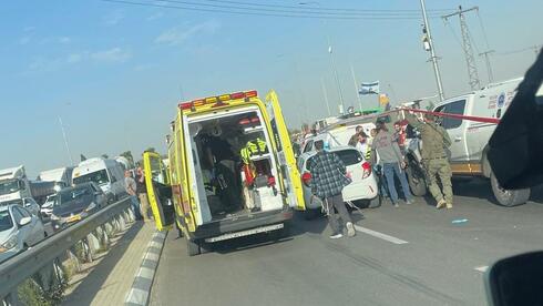 one Israeli killed, three wounded in ramming-stabbing assaul
