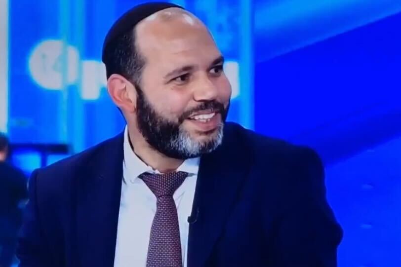 Prosecutors set to indict Beersheba’s deputy mayor for assaulting Bedouin men