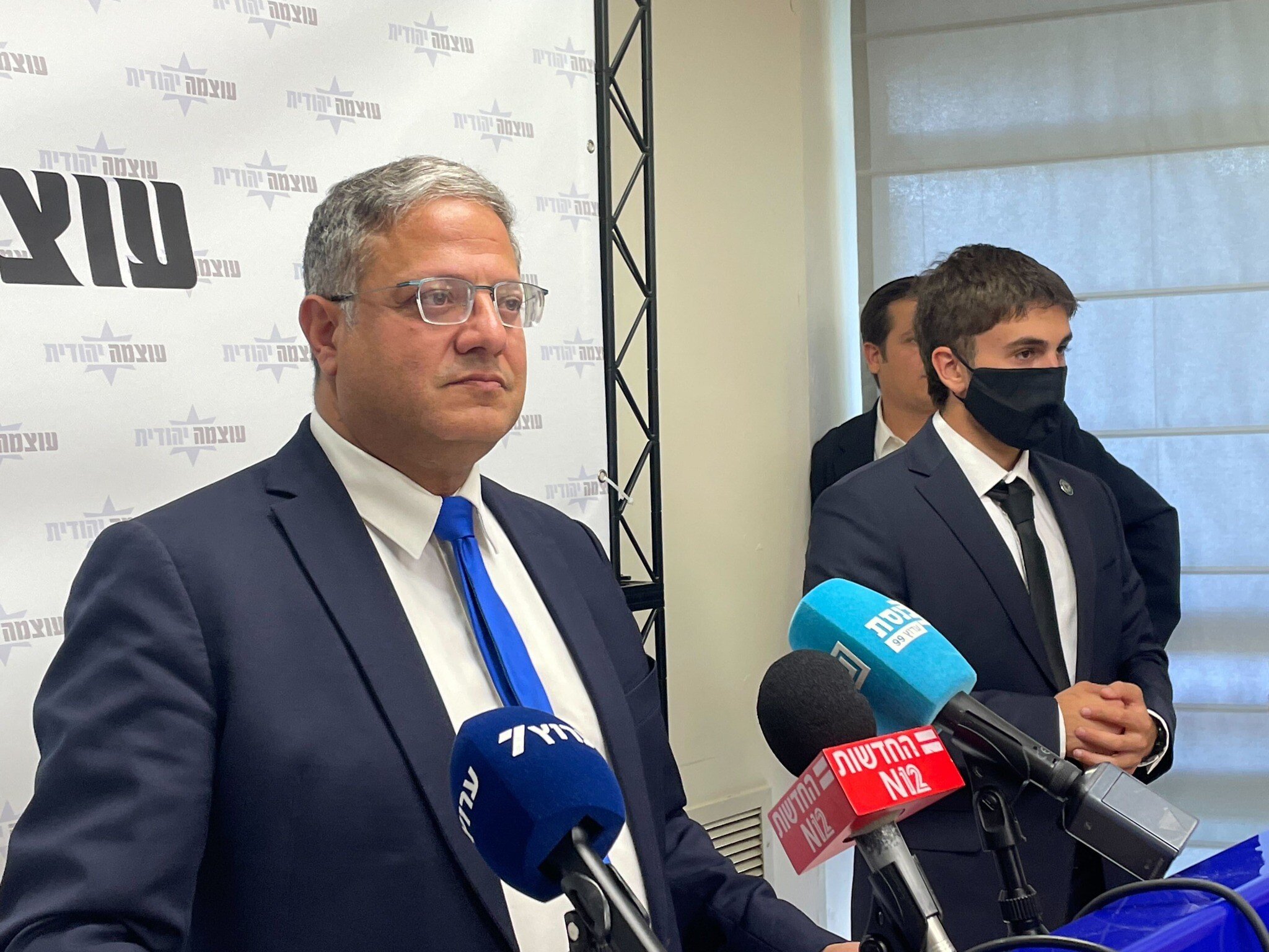 Ben Gvir tours Bedouin town amid spate of violence, declares ‘I’m the landlord here’ Ben Gvir tours Bedouin town amid spate of violence, declares ‘I’m the landlord here’