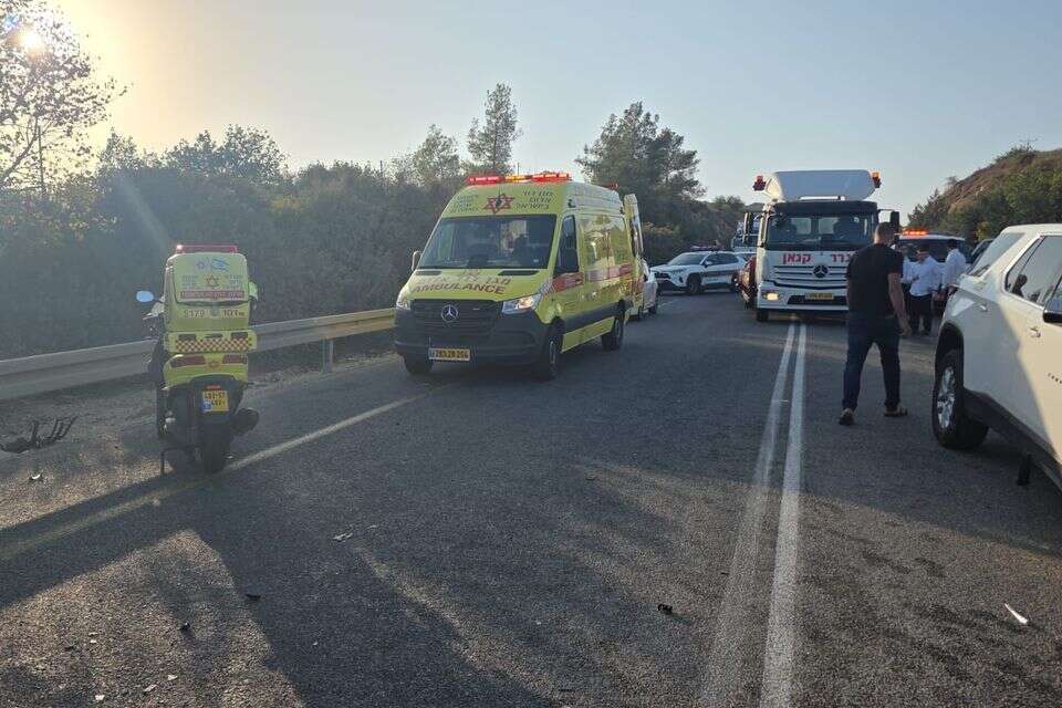 תאונה קטלנית בצפון: אישה נהרגה, 9 נוספים נפצעו בדרגות שונות