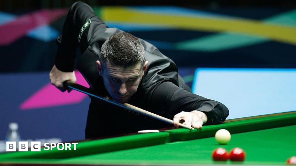 Champion of Champions: Mark Selby beats Neil Robertson to reach final