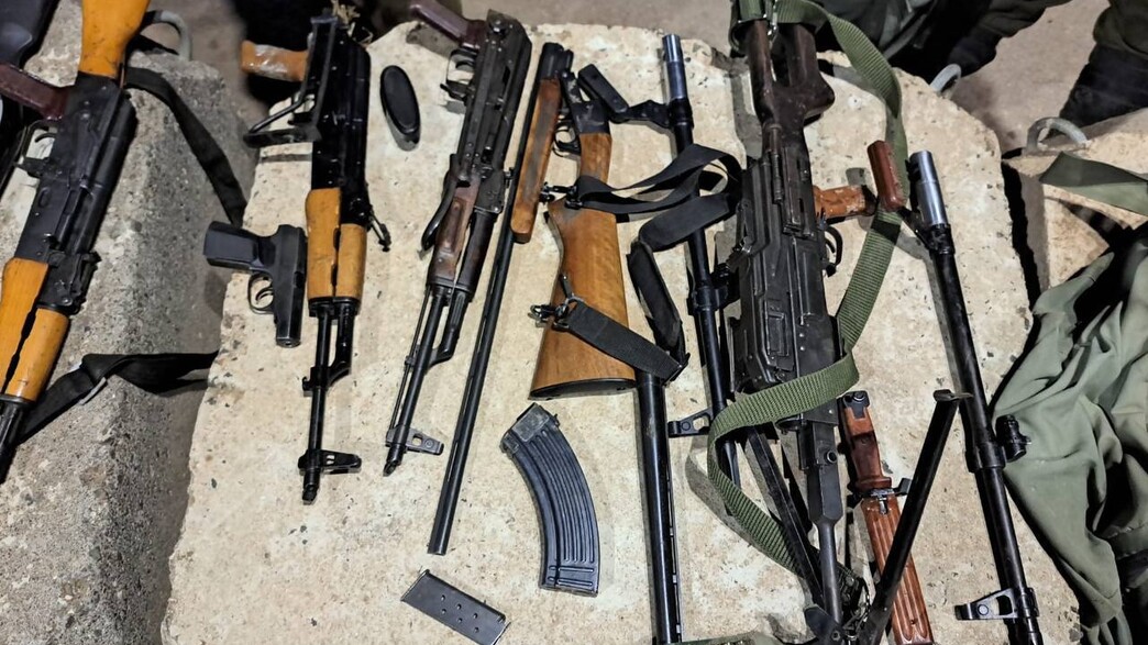 5 חיילים בסדיר ובמילואים חשודים בהברחת אמל”ח 5 חיילים בסדיר ובמילואים חשודים בהברחת אמל”ח