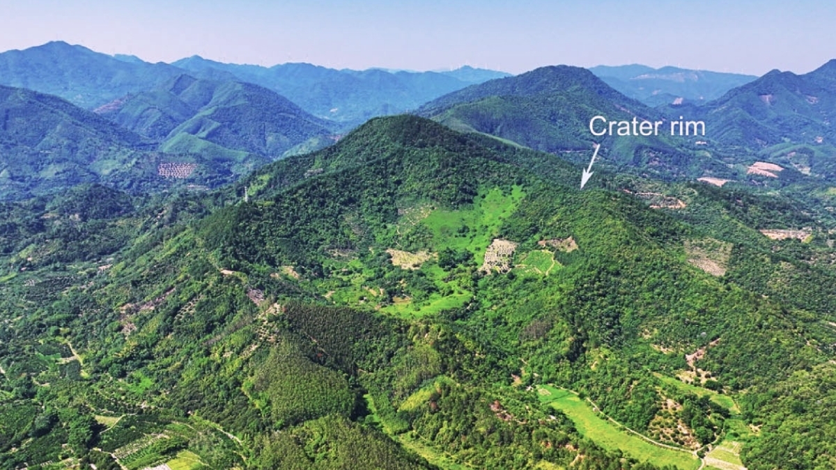 World’s Largest ‘Modern’ Crater Found Hiding in Plain Sight in China : ScienceAlert World’s Largest ‘Modern’ Crater Found Hiding in Plain Sight in China : ScienceAlert