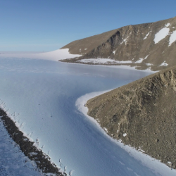 Antarctic Mountains Could Boost Ocean Carbon