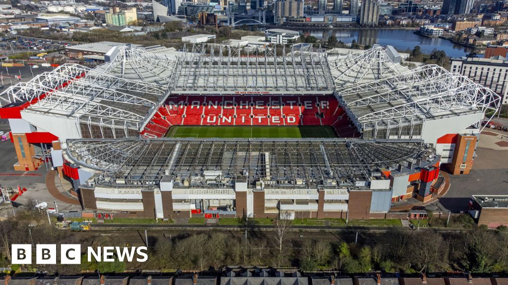 Manchester United face legal action over sexual abuse claims