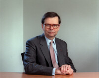 Renault Group pays tribute to Mr. Louis Schweitzer, Chairman and Chief Executive Officer of the Group from 1992 to 2005