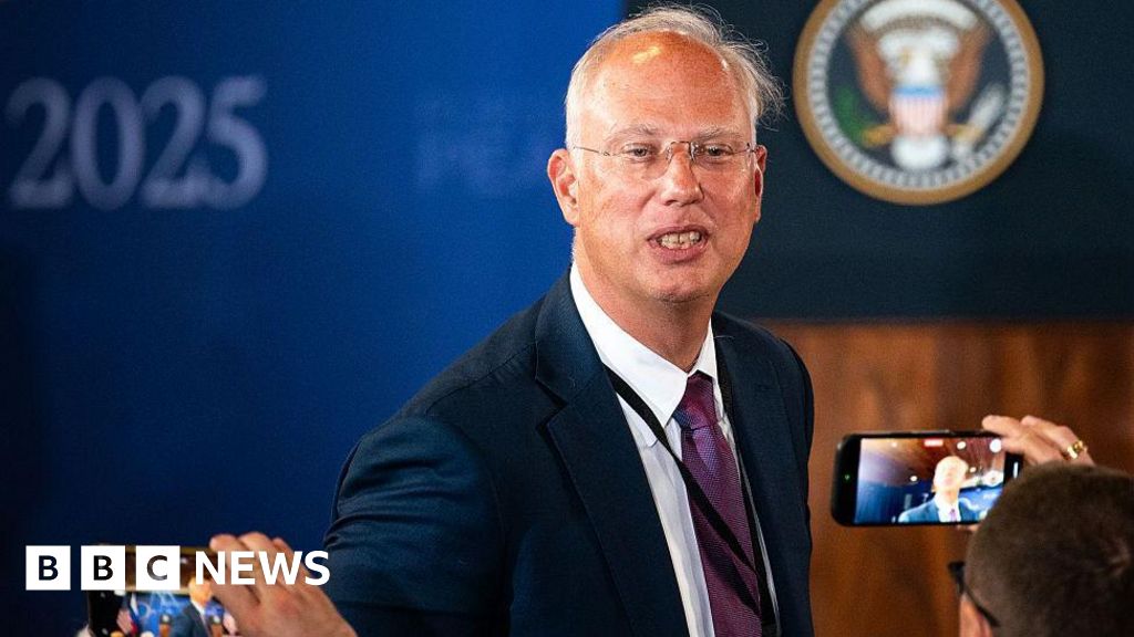 Putin propagandist or key to peace with Ukraine? Putin propagandist or key to peace with Ukraine?