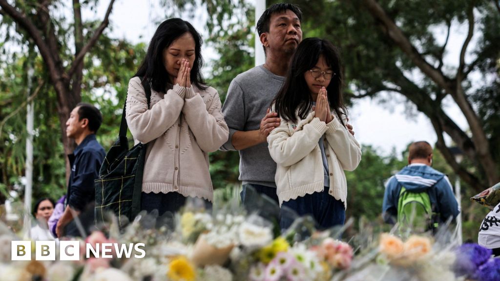 Death toll rises to 146 as thousands pay their respects Death toll rises to 146 as thousands pay their respects