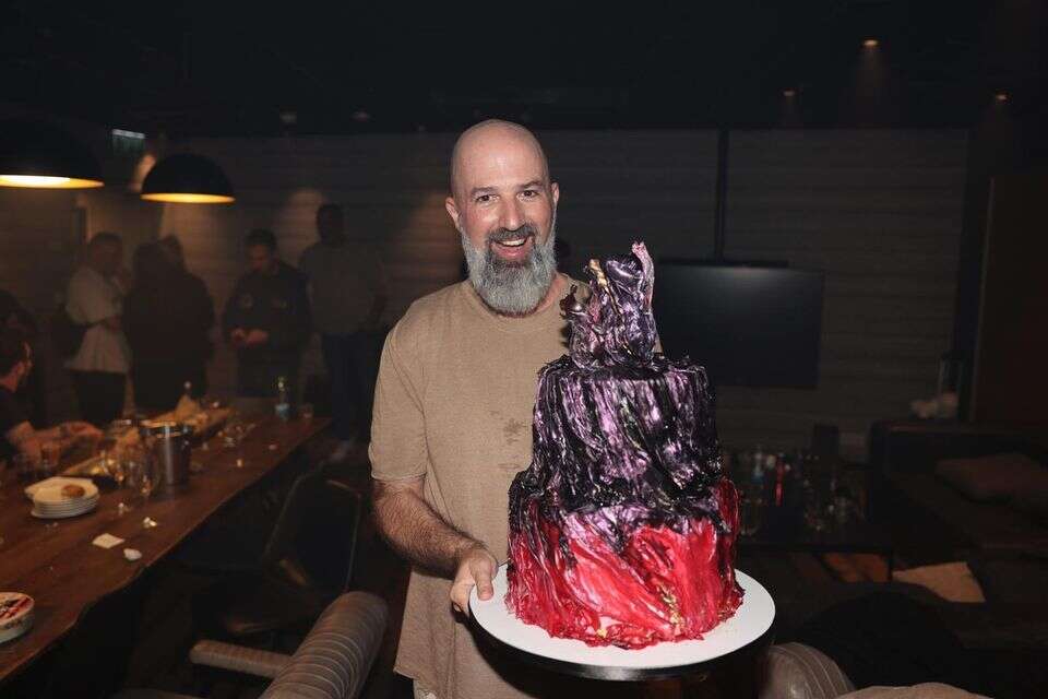 תלונה במשטרה הוגשה נגד דורון מדלי: “הציע הצעות מיניות והחדיר סם אונס למשקה”