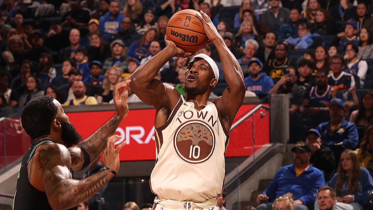 Jimmy Butler III and Gary Payton II Record Double-Doubles in Warriors' Win Over Pelicans – NBA