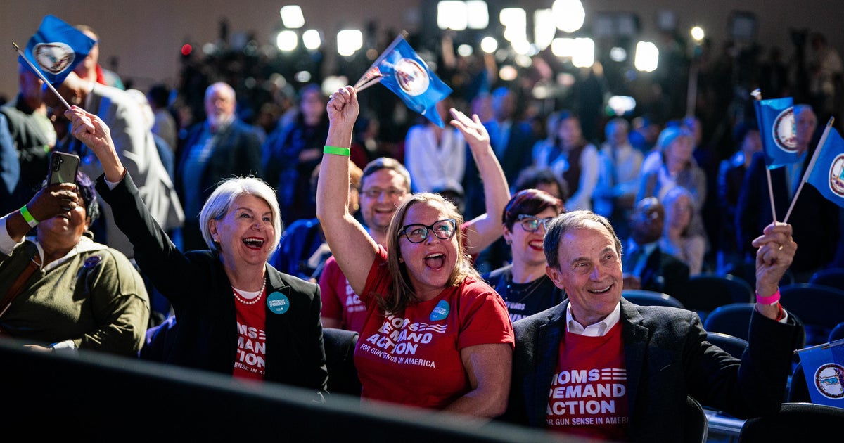 Democrats sweep key races in 2025 elections in early referendum on Trump