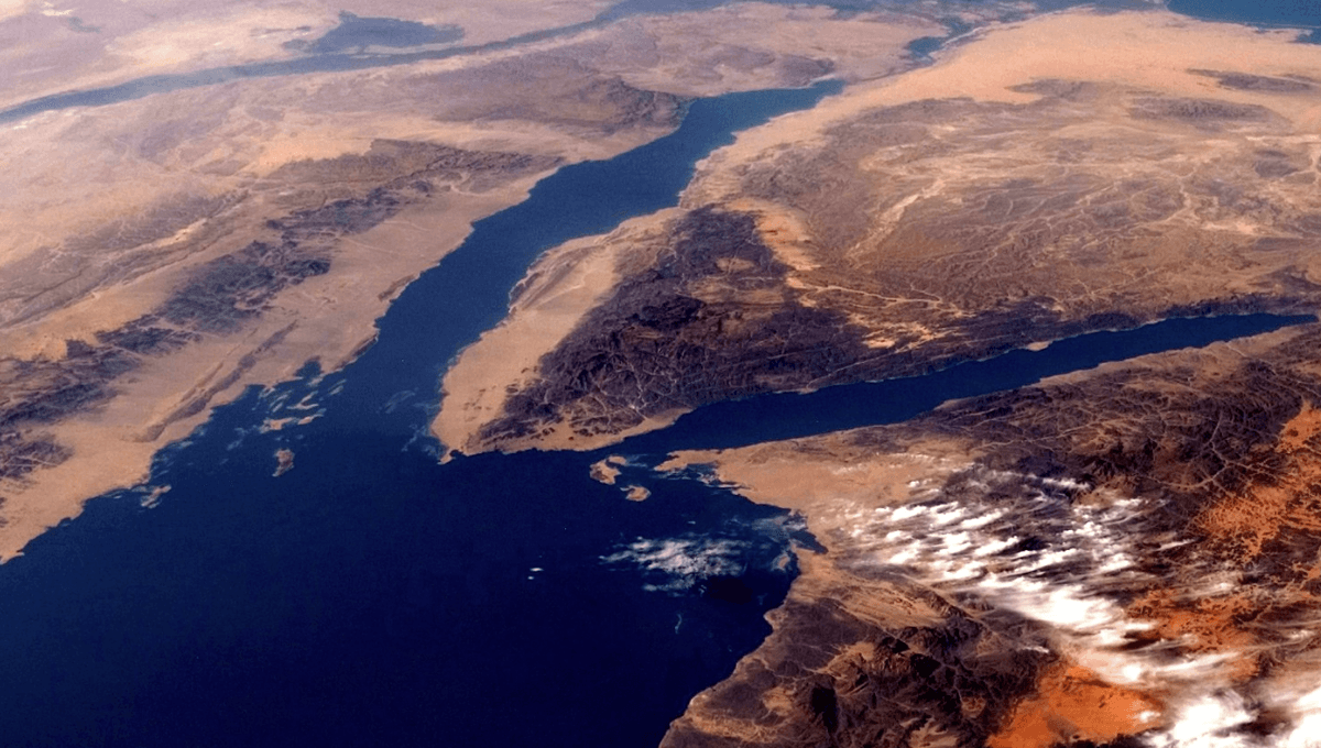 The Gulf of Suez Rift Between Asia And Africa Is Being Pulled Apart By Half A Millimeter Each Year The Gulf of Suez Rift Between Asia And Africa Is Being Pulled Apart By Half A Millimeter Each Year