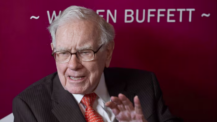 Berkshire Hathaway offloads further .1bn of stock