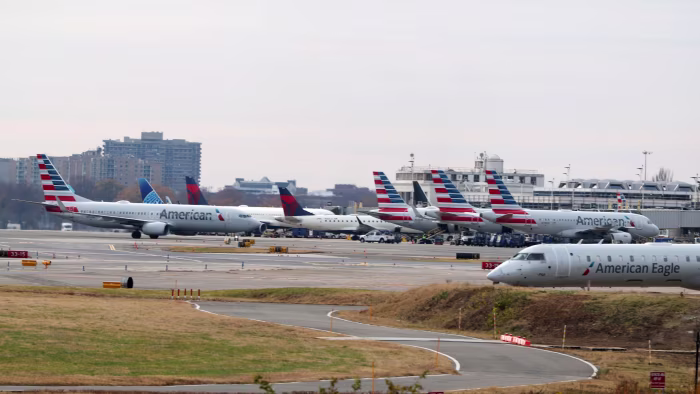 Airlines avert travel chaos after rushing to install software fix on A320 jets