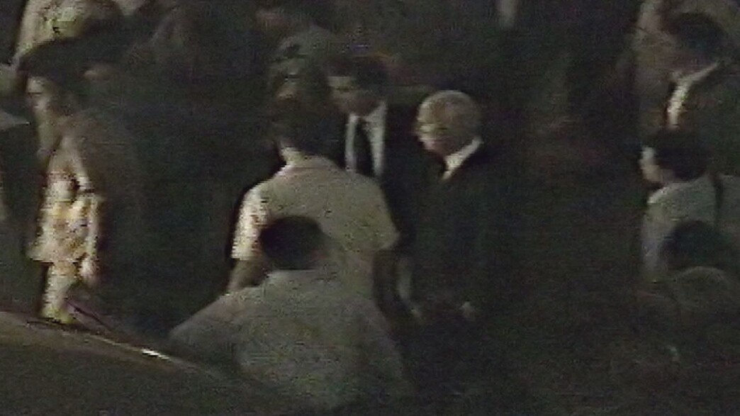 תיעוד רצח רה”מ לשעבר יצחק רבין באיכות משופרת תיעוד רצח רה”מ לשעבר יצחק רבין באיכות משופרת