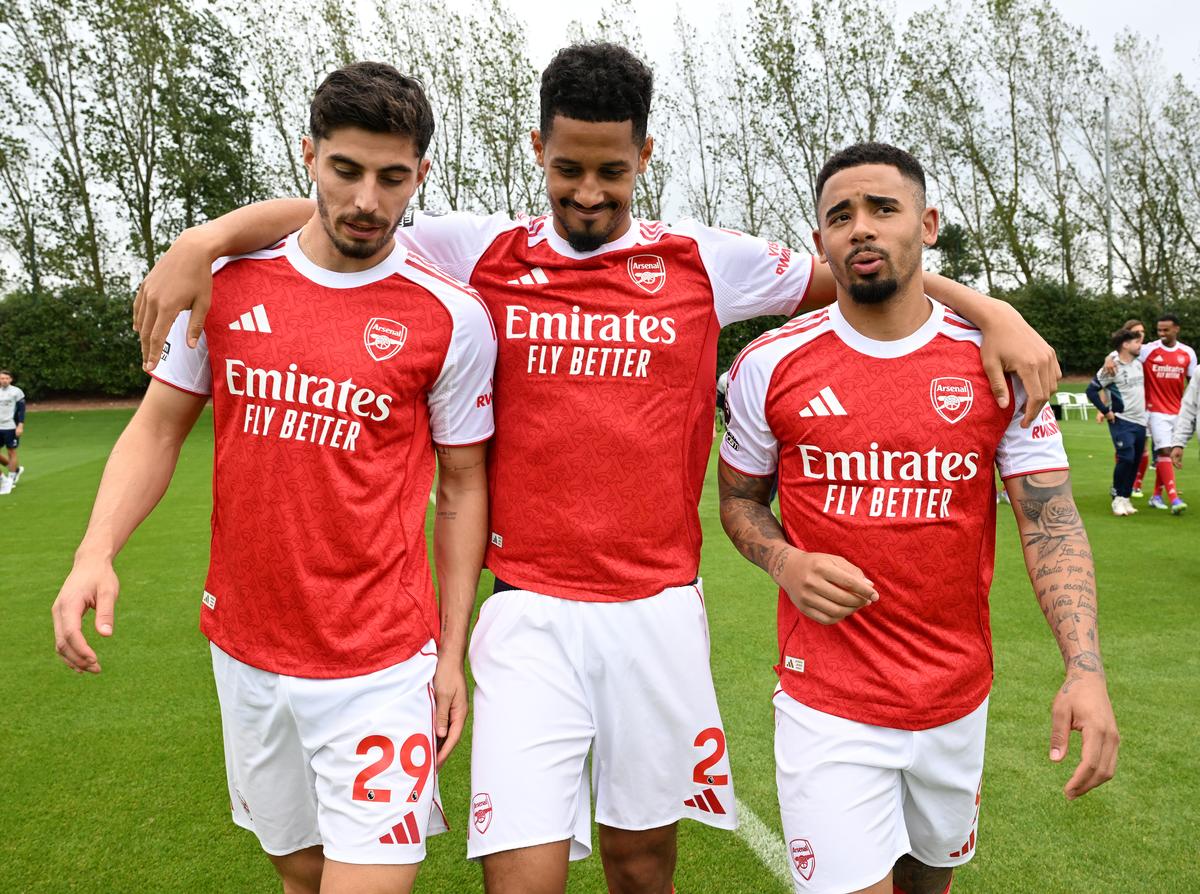 Arsenal star reveals new update on future as contract plan made clear – London Evening Standard