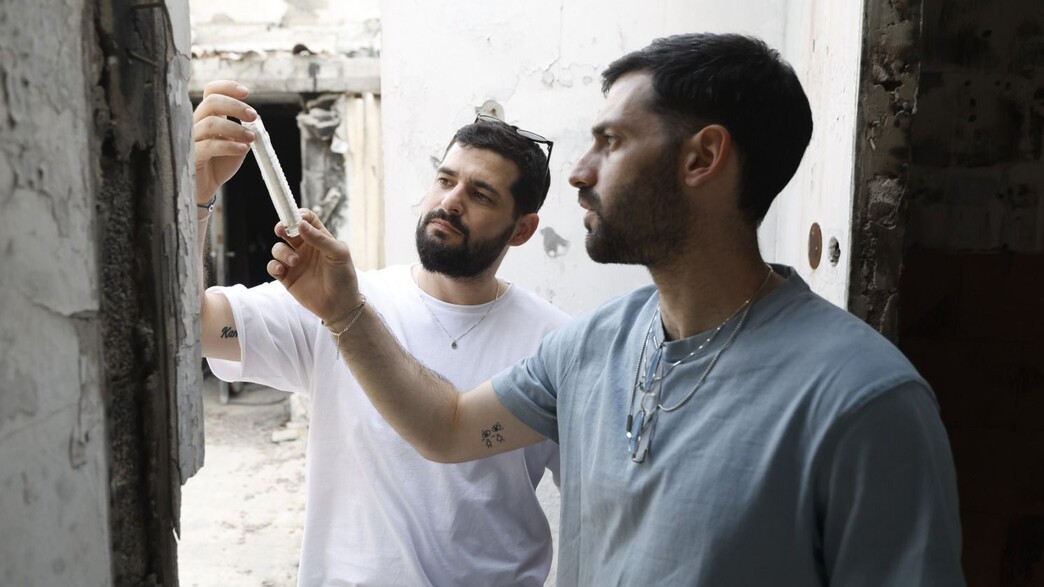 שורדי שבי נפגשים עם הנשיא טראמפ בבית הלבן