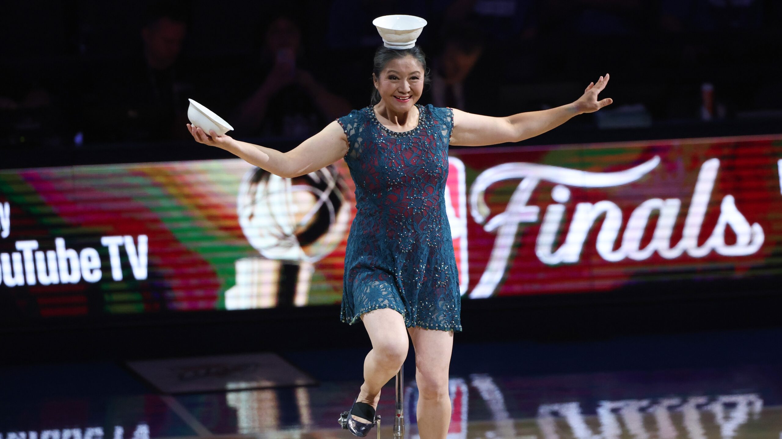 Red Panda makes NBA return, roughly 4 months after breaking wrist in fall Red Panda makes NBA return, roughly 4 months after breaking wrist in fall