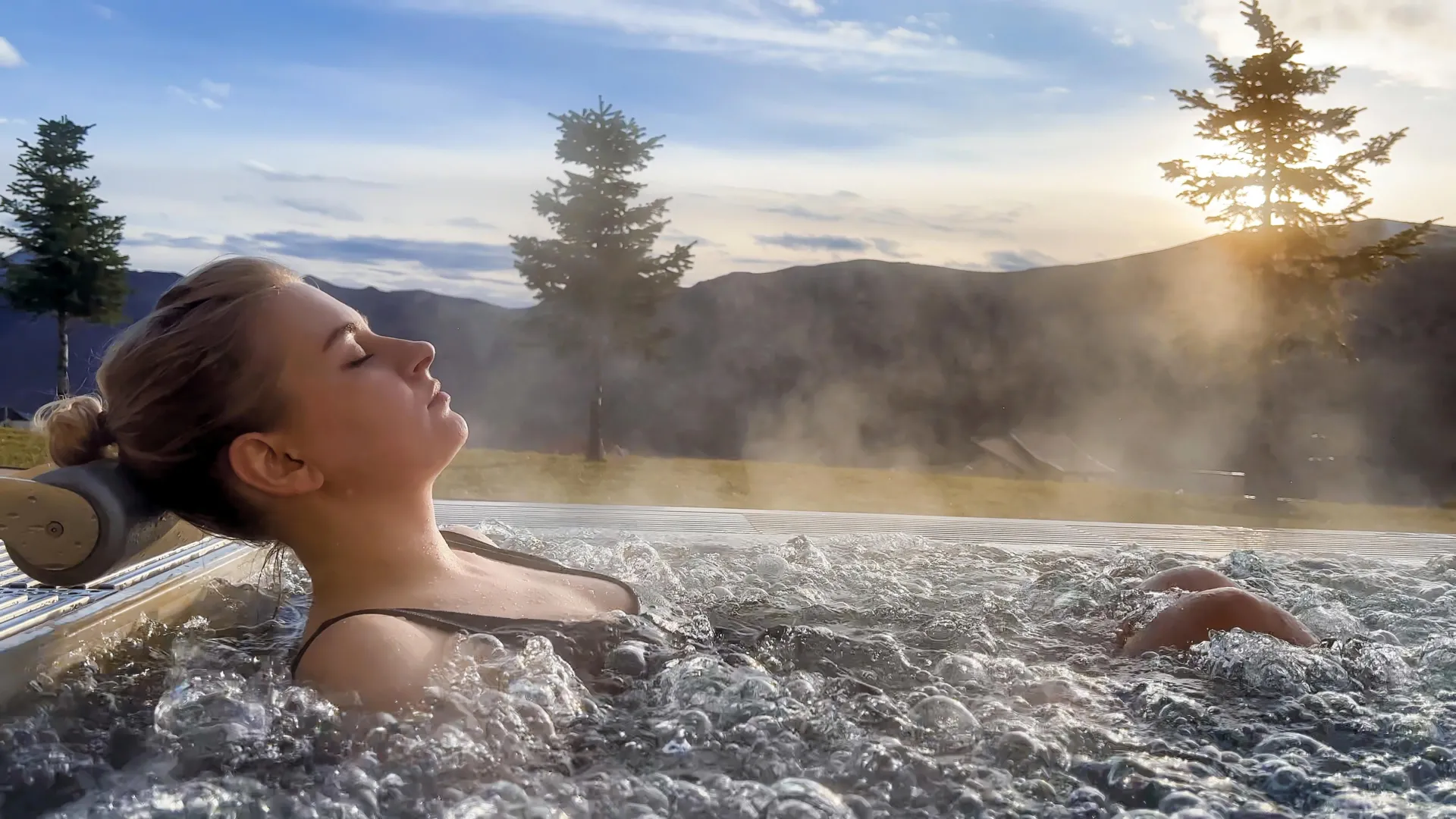 New research shows hot tubs trigger surprising health benefits saunas don’t New research shows hot tubs trigger surprising health benefits saunas don’t