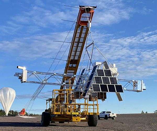 A new angle of study for unveiling black hole secrets