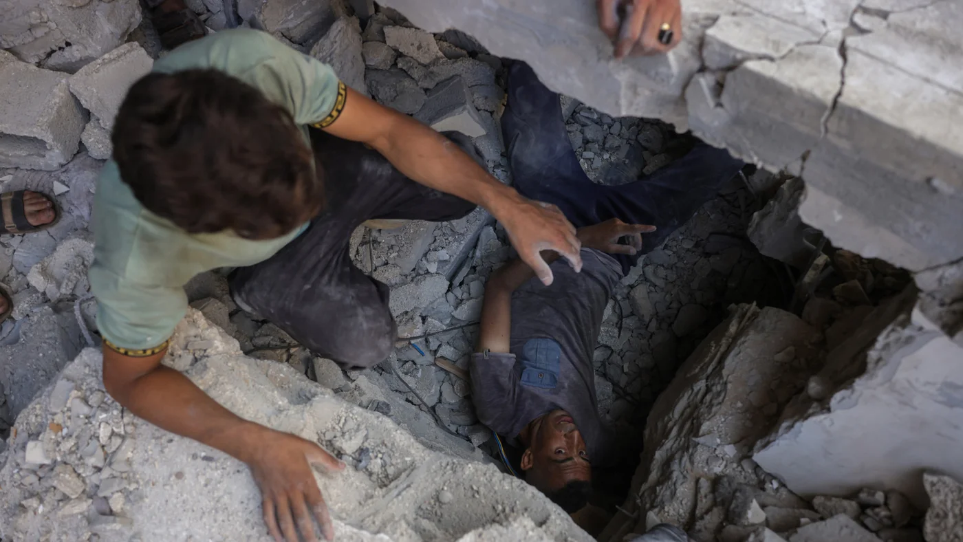 ‘I searched for my father in the ruins’: 1000s under Gaza rubble