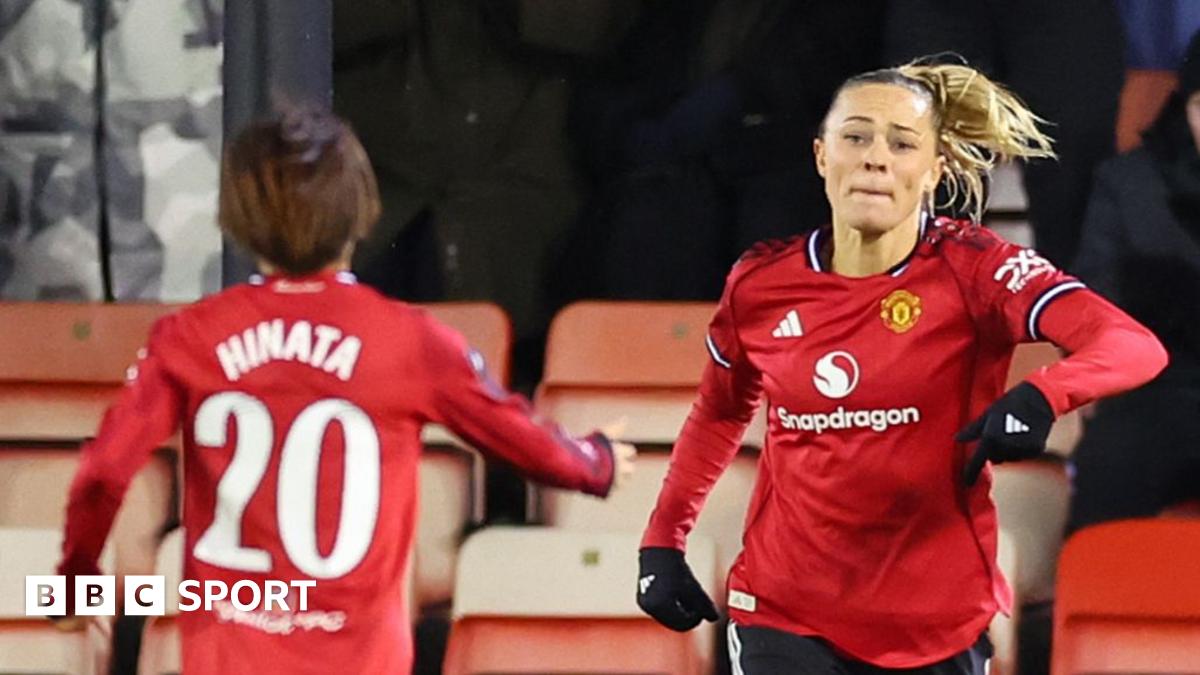 Man Utd 3-3 Tottenham: Hosts comes from three goals down in WSL thriller Man Utd 3-3 Tottenham: Hosts comes from three goals down in WSL thriller