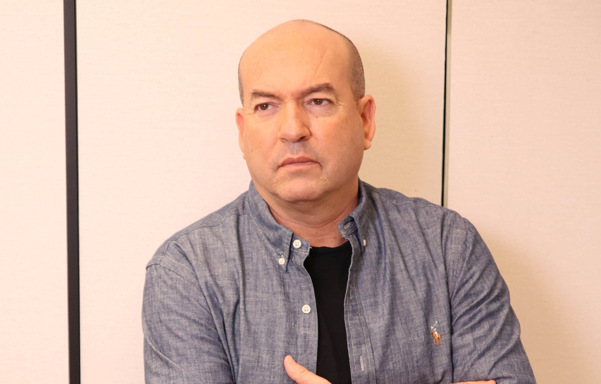 אביו של שורד השבי איתן מור תוקף את אייל ברקוביץ’ אביו של שורד השבי איתן מור תוקף את אייל ברקוביץ’