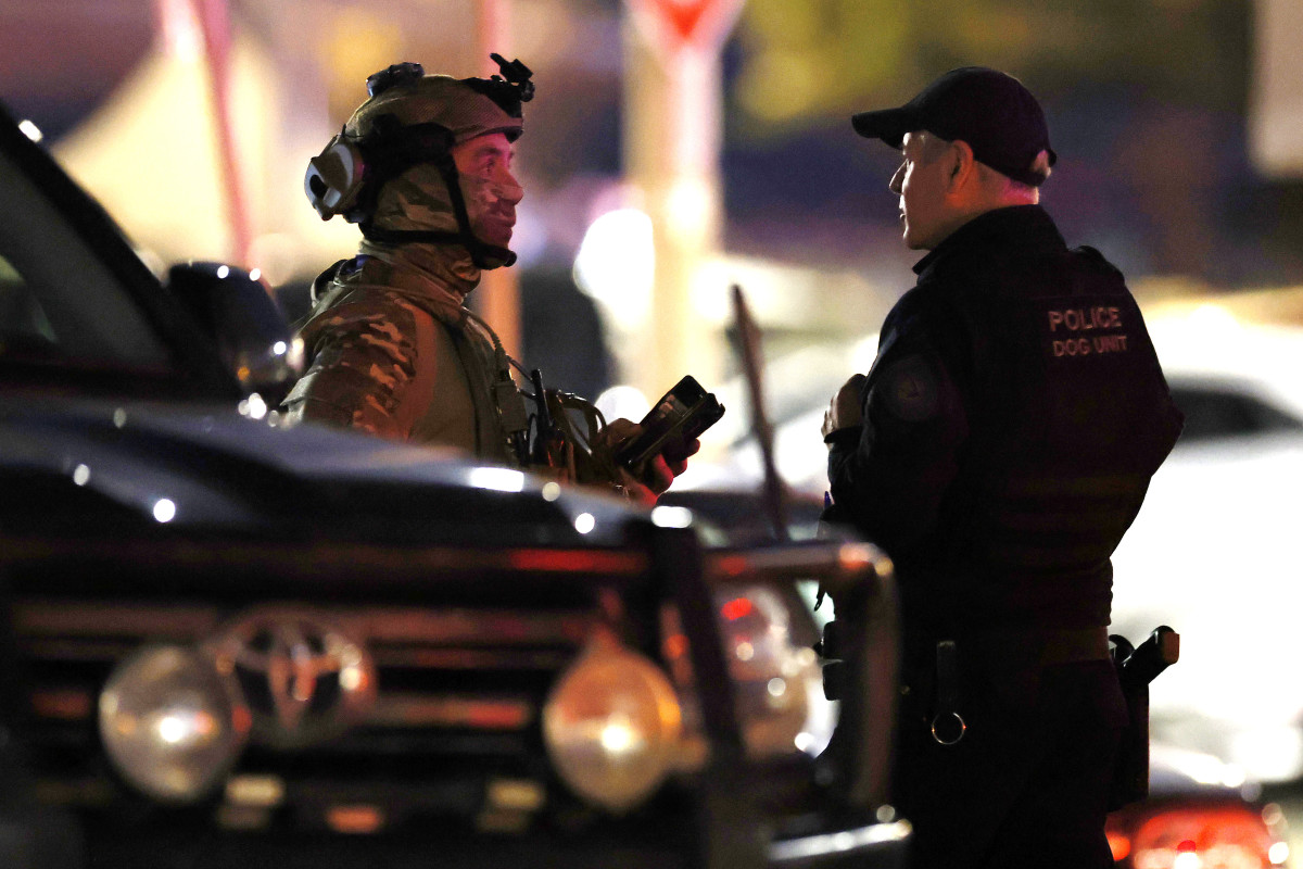 עמיחי שיקלי בזירת הטבח: “מה שהאיש הזה עשה – הוא מטורף”