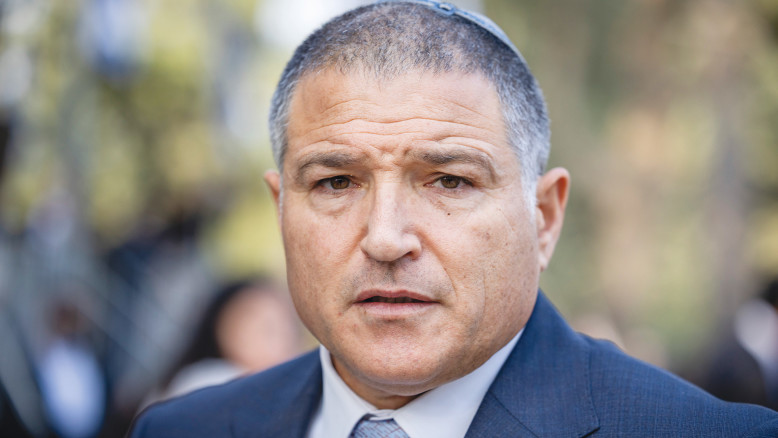 רגע לפני שנכנס לתקפיד ראש השב”כ הימם מישהו אחד: “קטארגייט זה חארטה”